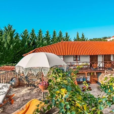 Dos Cedros