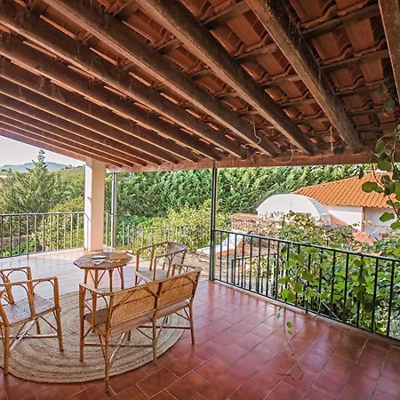 Dos Cedros Hébergement de vacances *