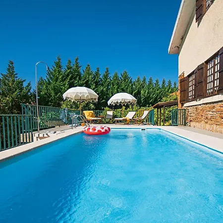 Dos Cedros Holiday home