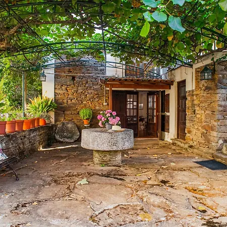 Dom wakacyjny Dos Cedros Pereira (Braganca)